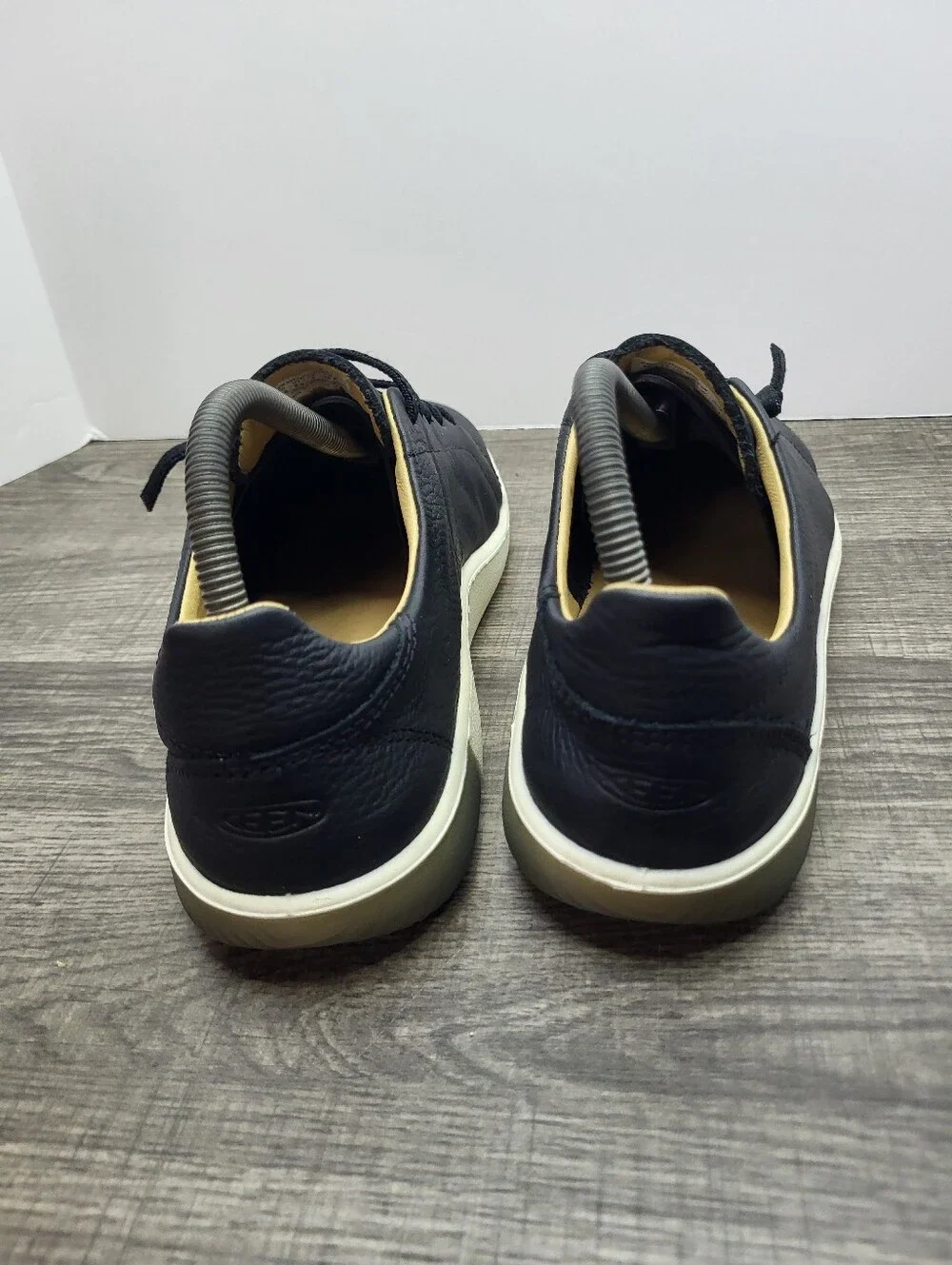 Keen KNX Lace Up Leather Casual Sneakers Shoes Women's Size 9.5